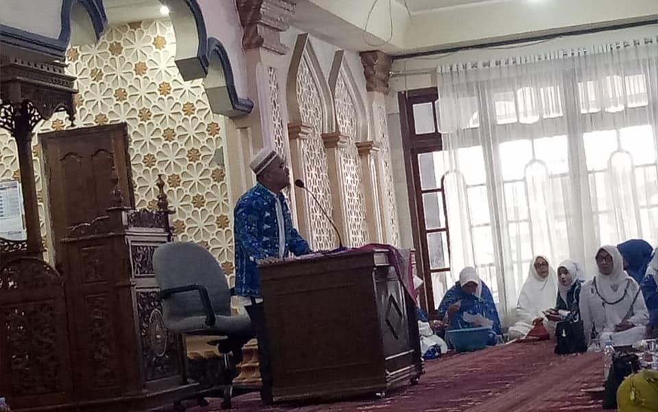 Ketua MUI Berharap BKMT Bisa Menjadi Pelopor Gerakan Ekonomi Syari'ah di Kota Bukittinggi
