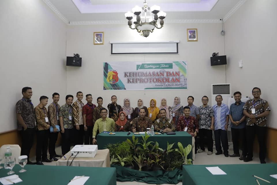 Dibuka Wawako, Solok Gelar Bimtek Kehumasan dan Keprotokolan 2 0100 humas kota solok a