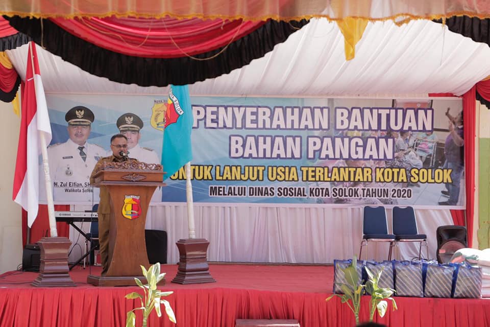 0138 lansia kota solok b