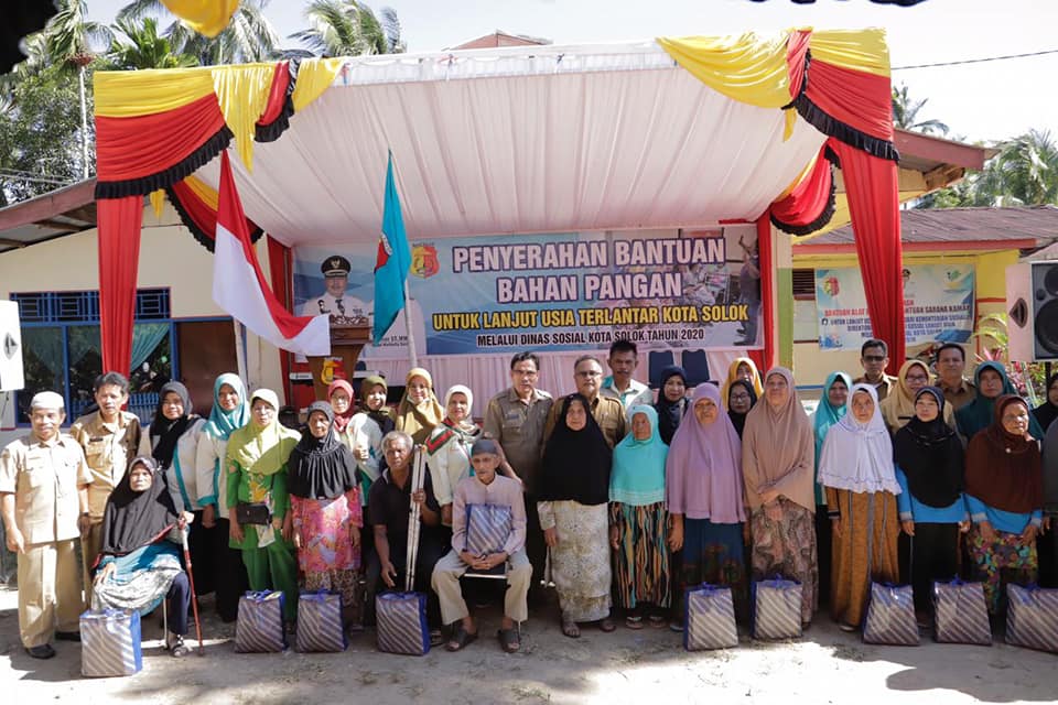 0138 lansia kota solok c