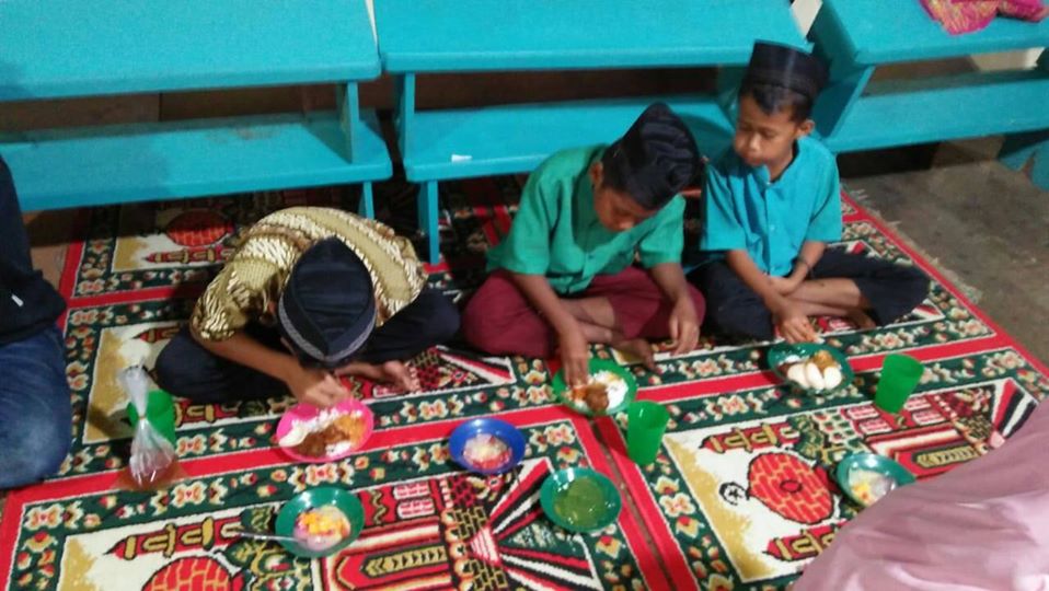 Dirumahkan, Santri Surau Lakuak Rindu Kebersamaan 2 Santri