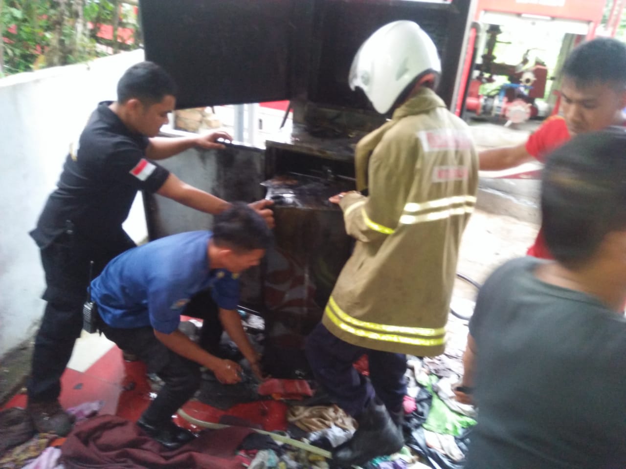 Kerugian 45 Juta Rupiah, Pertamini di Aripan Terbakar 1