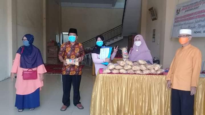 Peduli Dampak Covid-19, S3 Santuni 150 Anak Yatim 4 covid
