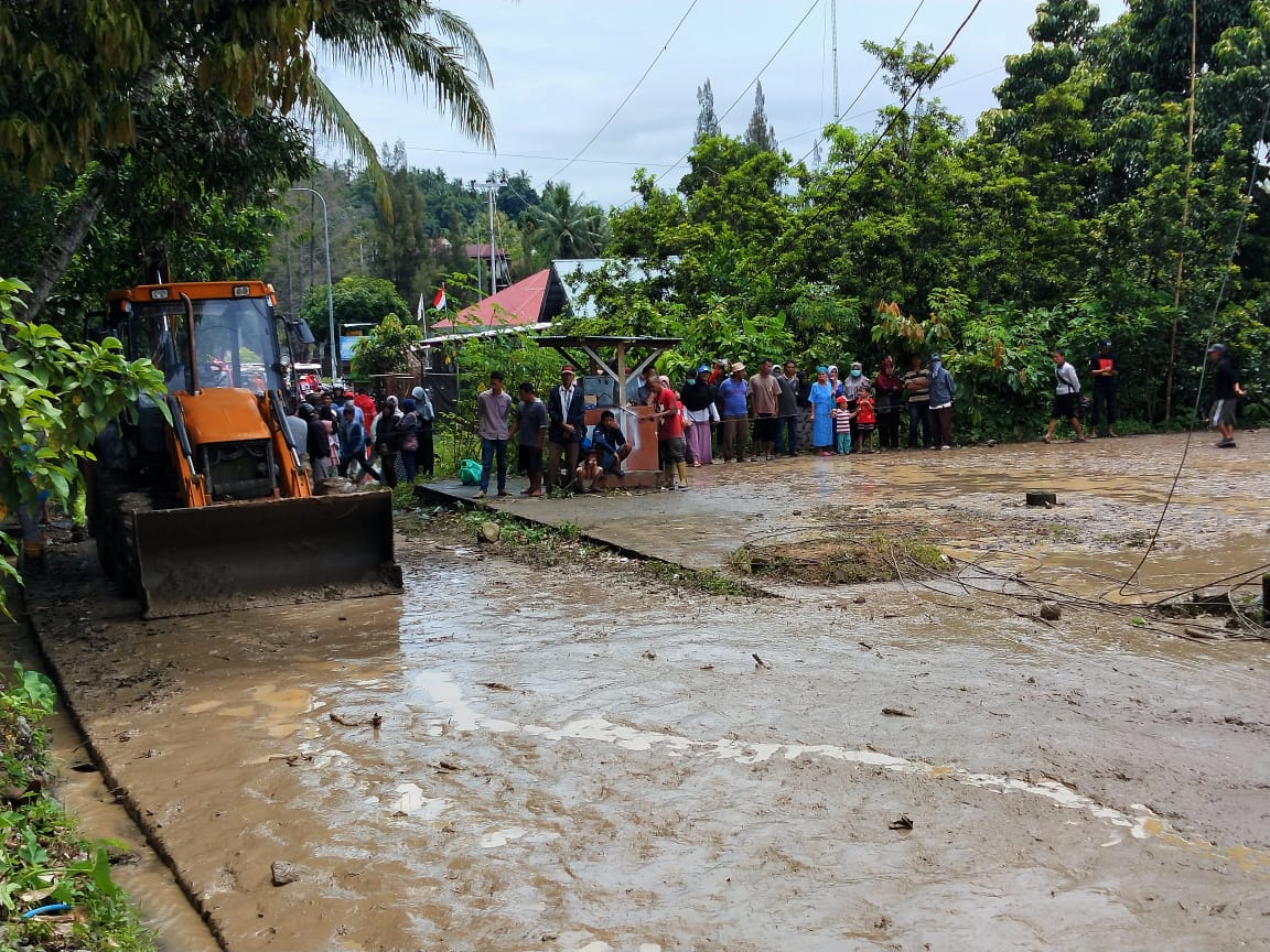 2 Korban Longsor Malalo Ditemukan Meninggal Dunia 2 longsor