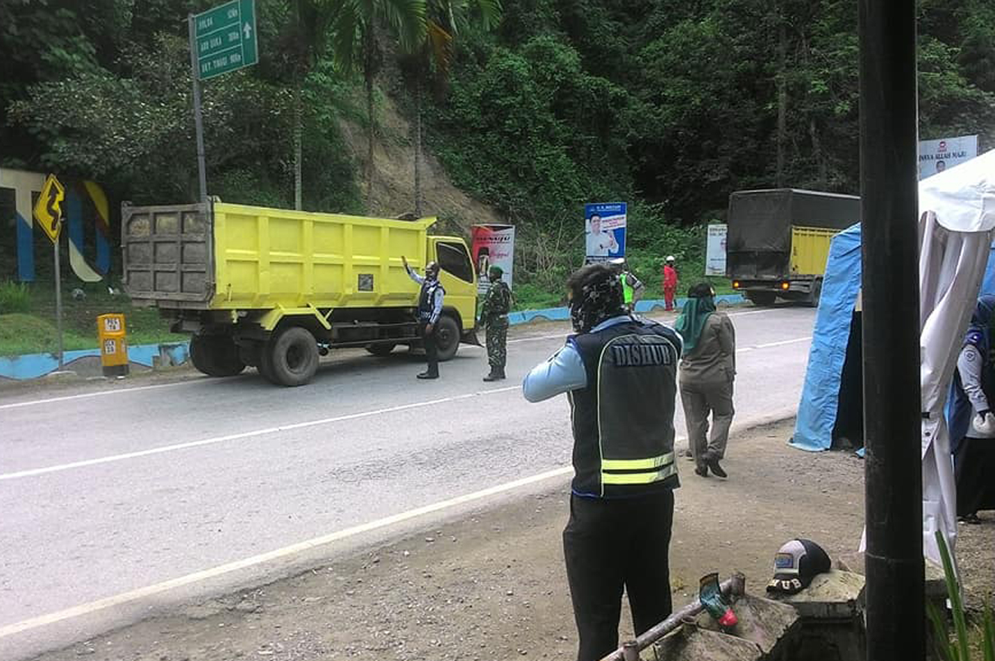 Pembatasan Selektif Masuk Sumbar, Hari Pertama Belum Optimal 1 selektif