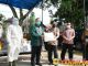 Wagub Nasrul Abit Serahkan Bantuan APD untuk Puskesmas Lima Kaum I