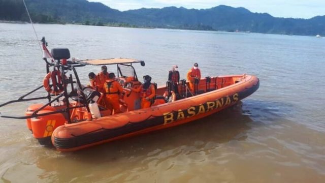 3 Belum Ditemukan, Pencarian Korban Kapal Karam Dilanjutkan