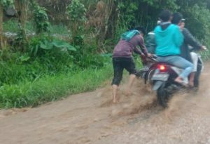 Kantor Wali Nagari Selayo Tanang Bukit Sileh Kembali Digenangi air 2