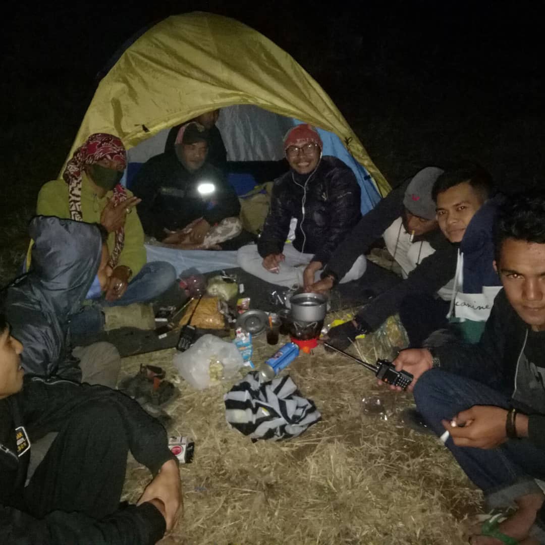 Camping, Cara Lain Menikmati Indahnya Danau Talang Kab. Solok 6 camping
