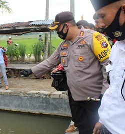 Kapolres Solok Launching Tanjung Bingkung Jadi Kampung Tageh 4 kapolres
