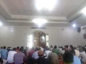 Jumat Keliling, Wawako Padang Himbau Masyarakat Patuhi Protokoler Kesehatan 4 wawako