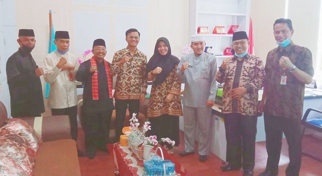 085 yunia dharmas b Bertemu Sekda, Yunia dan Asraldi Jadi Kebanggaan Dharmasraya