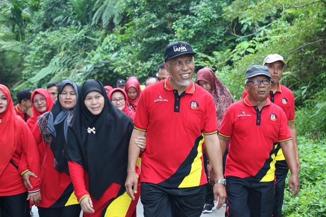 harneli gubernur
