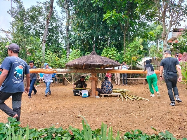 Pincuran Puti dalam Balutan KBA Talang Babungo 3 Kilang Tebu