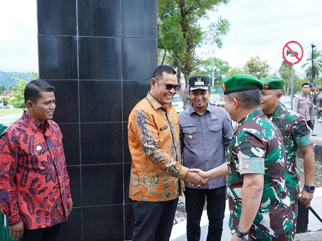Bupati1 bupati