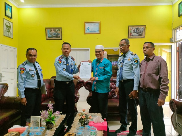 WhatsApp Image 2023-01-27 at 12.43.45 Ponpes Al Kautsar Dan LPKA Tanjung Pati Kembali Tekan Perjanjian Kerja Sama