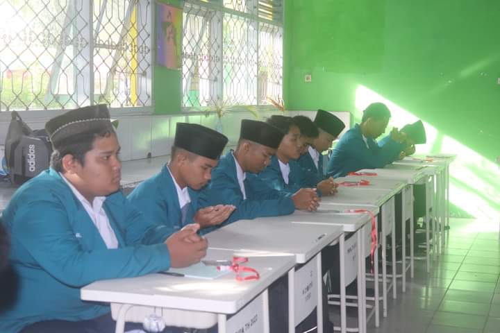 Pengurus Osim MAN 2 Solok Ikuti LDKS 2 LDKS