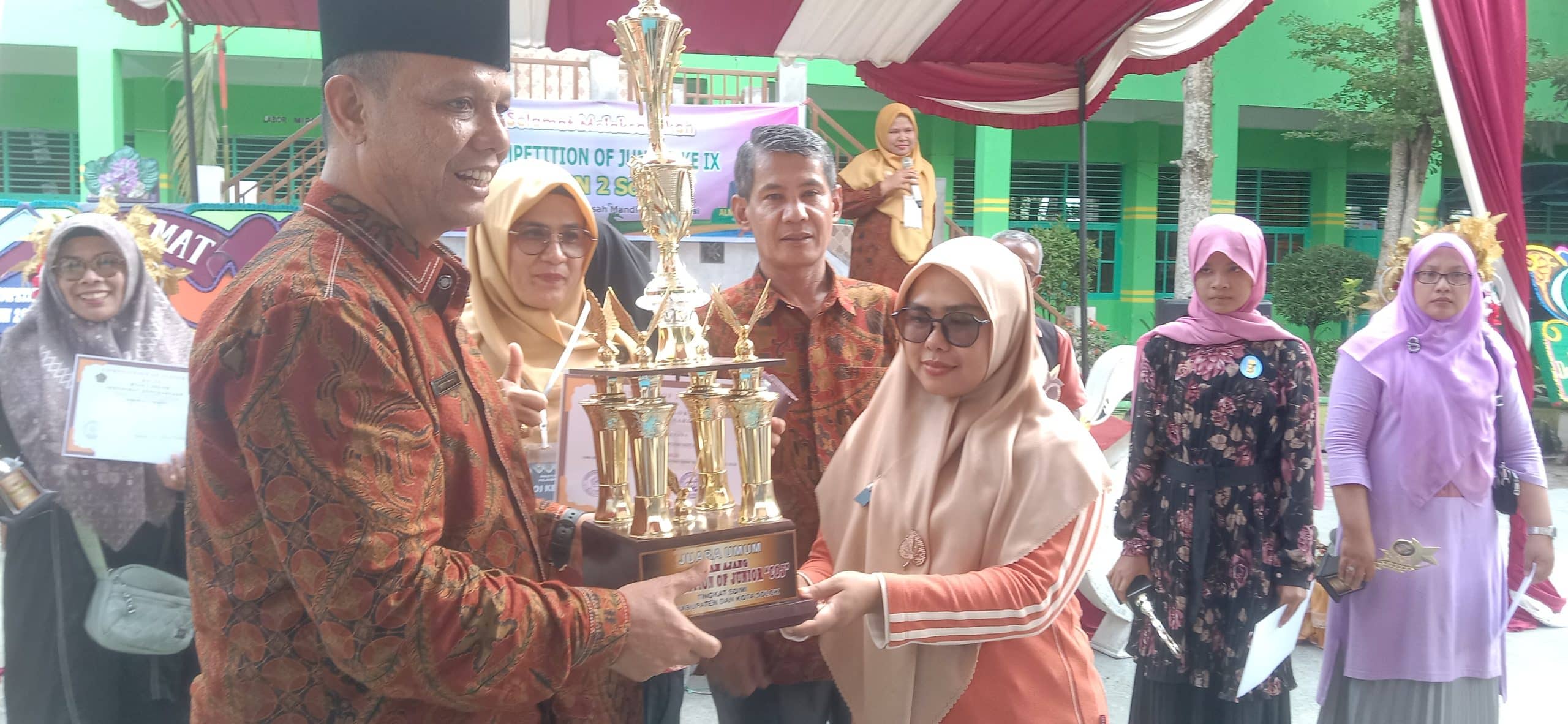 MIN Kota Solok Juara Umum Pada COJ-IX di MTsN 2 Solok