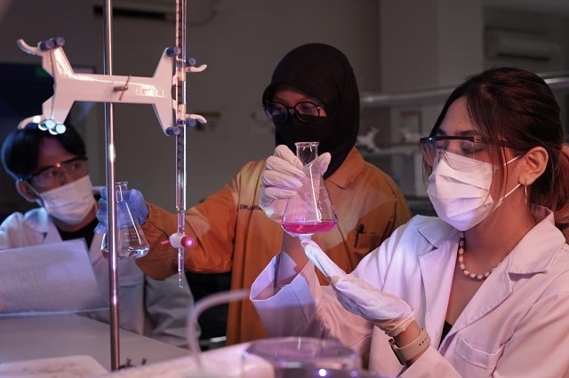 0113 uper limbah kelapa a' Lirik Ampas Kelapa Jadi Biodiesel, Begini Kata Peneliti dari Universitas Pertamina
