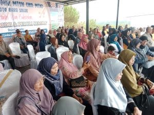 Puluhan Tahun Tak Bertemu, Alumni MTsN Koto Baru Reuni di Sirukam Dairy 4 065 reuni mtsn kobar c