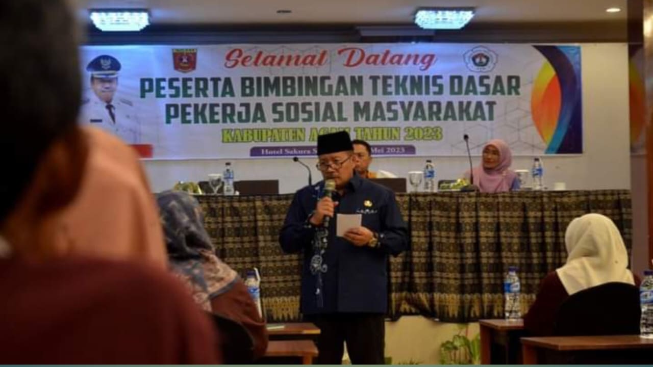 Bupati Agam Buka Bimtek Dasar Pekerjaan Sosial Masyarakat
