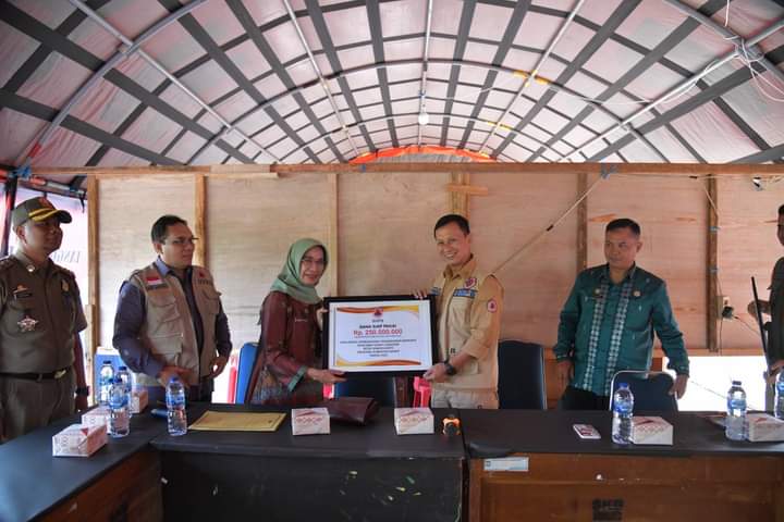 BNPB Bantuan Penanganan Darurat Bencana Tanah Longsor di Kota Sawahlunto.