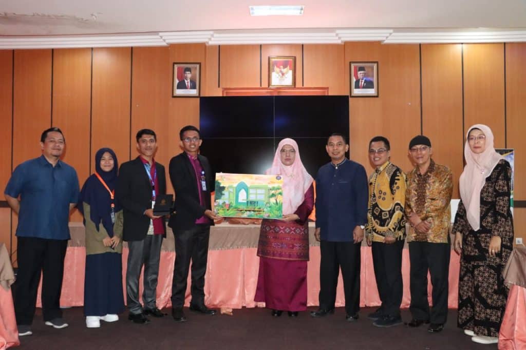 Mengenal Studi Lanjut, Pontren Kauman Gelar Program Goes To Campus ke UIN Bukittinggi 4 WhatsApp Image 2023 05 18 at 07.40.55
