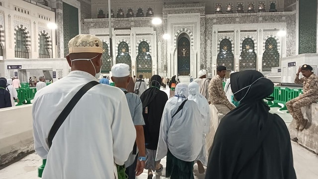 Subuh di Masjidil Haram, Jemaah Haji Solok Nikmati Suasana Religi Kota Makkah 1