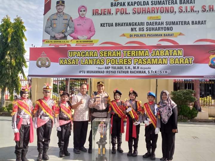 Dua Tahun Berturut-turut Tim Pocil SD Pasbar Terbaik di Sumatera Barat