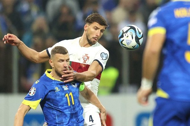 Kualifikasi EURO 2024: Portugal Cukur Bosnia 5-0 di Stadion Bilino Polje 2 dzeko ad 1 133494f
