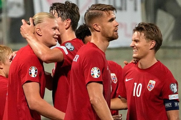 Kualifikasi Euro 2024: Erling Haaland 2 Gol, Norwegia Hajar Siprus 4-0 2 erling halaand marti 7fa0a02