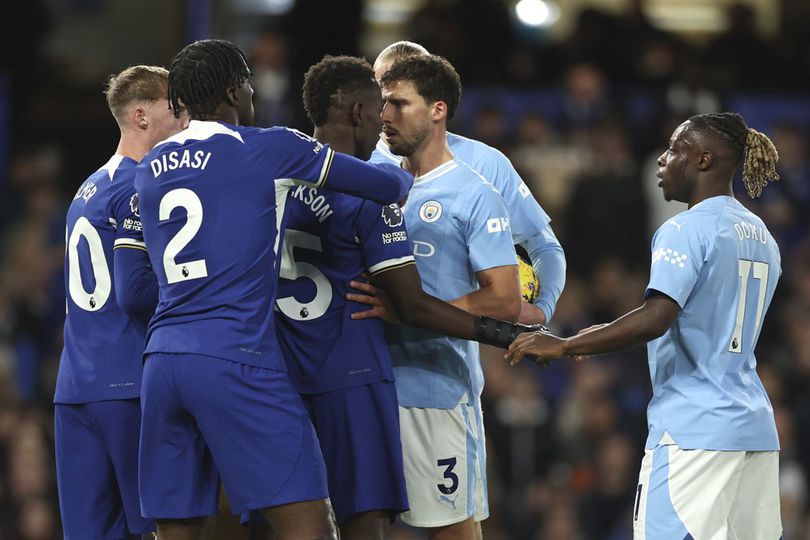 Premier League: Hujan Gol, Chelsea Tahan Imbang Manchester City 4-4 1