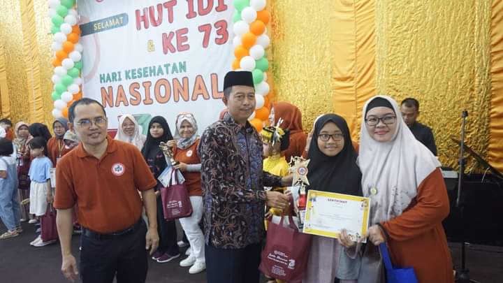 Tutup Puncak HUT IDI Ke-73, Wabup Risnawanto Apresiasi Kegiatan Baksos