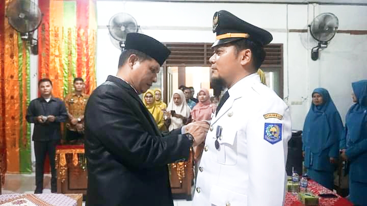 Sekda Hendra Putra Lantik Andre Afandi Sebagai Camat Pasaman