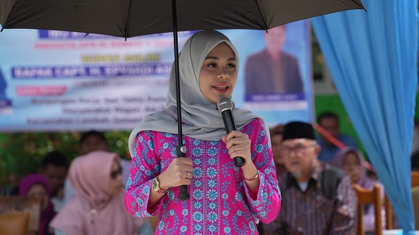 Bupati Solok dan Athari Gauthi Ardi Temu Ramah dengan Masyarakat Aie Dingin 1