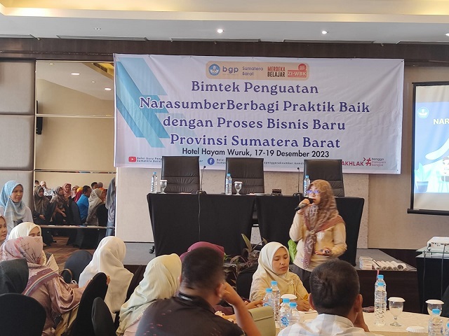 Pelatihan Narasumber Berbagi Praktik Baik Dorong Kemajuan Kurikulum Merdeka di Sumatera Barat 1