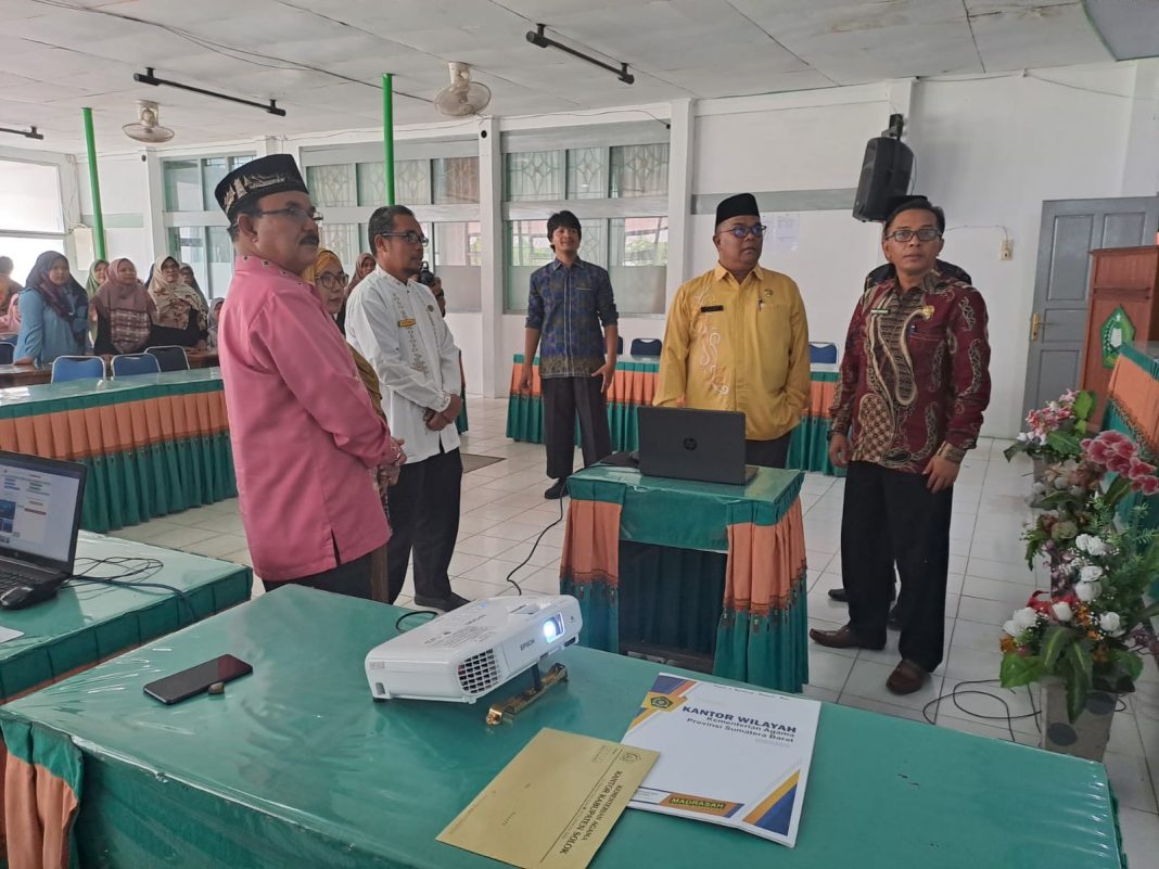 Kemenag Kab Solok Tutup Kerja Tahun 2023 dengan Submit PMPZI