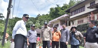 Wako Sawahlunto Dampingi Gubernur Mahyeldi Teninjau Jalan Rusak