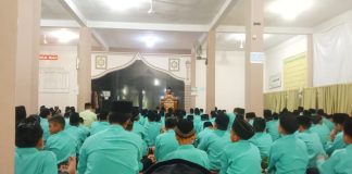 Sholat Jum'at di MTsN 2 Solok, Ustadz Syahrul Wirda: Keutamaan Sholat
