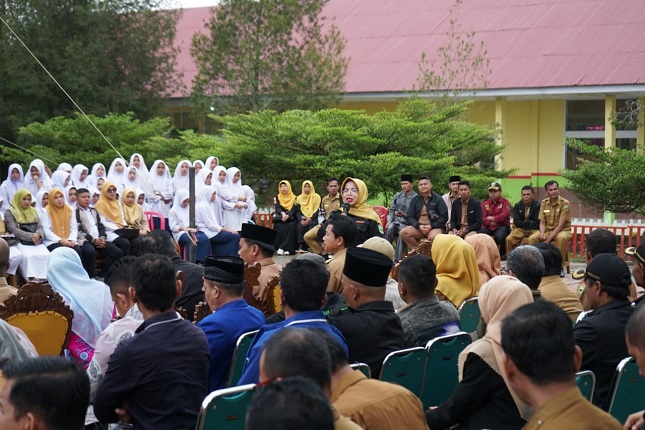 Bupati Solok Dialog Pendidikan di SMPN 2 Lembah Gumanti 1