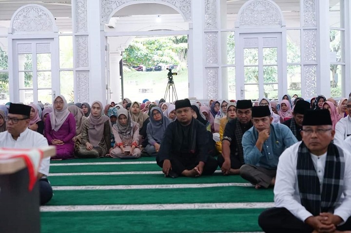 Sambut Ramadhan 1445 H, Pemkab Tanah Datar gelar Apel Gabungan 1