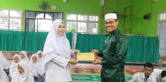 42 Santrinya Lulus, Ini Pesan Pimpinan Ponpes Al Kautsar