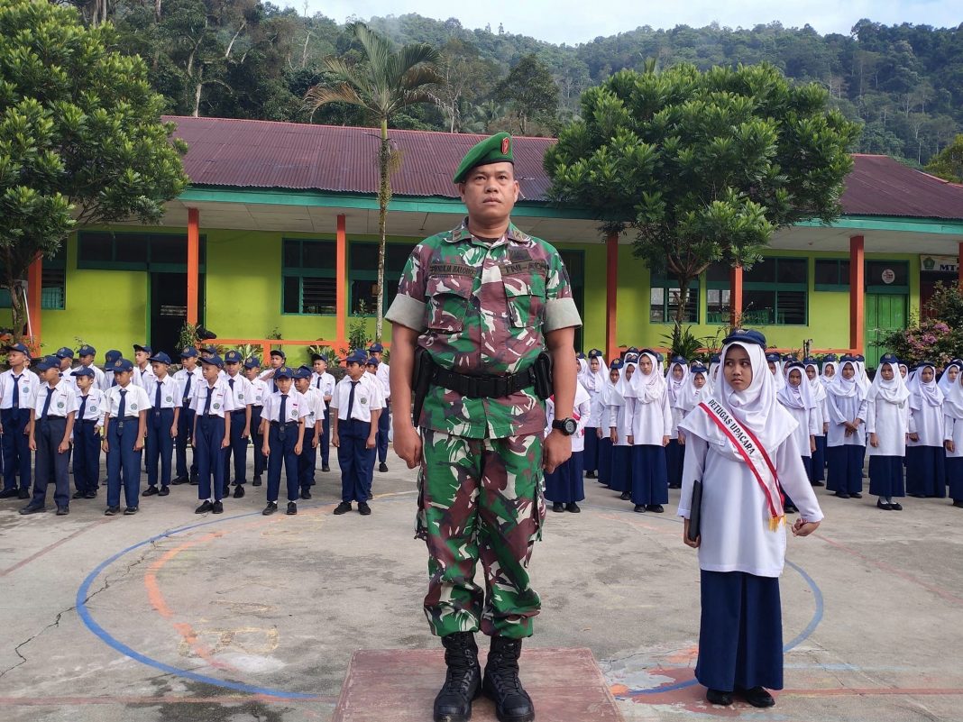 Ini Motivasi Danramil IX Koto Sungai Lasi di MTsN 1 Solok