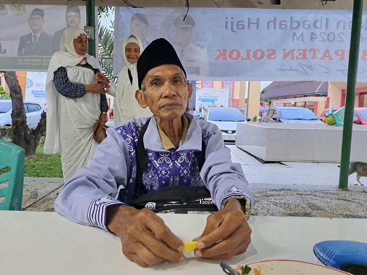 Secangkir Kopi Ba'da Subuh di Asrama Haji Embarkasi Padang 1