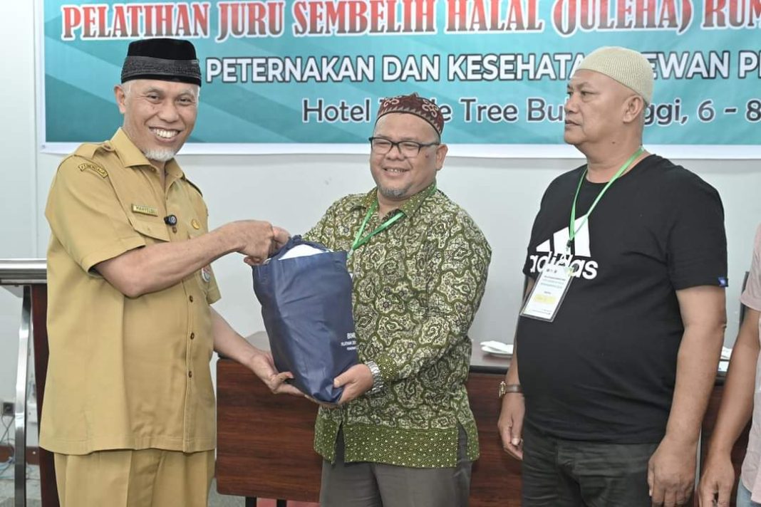 Geliat Industri Halal Sumbar, Gubernur Mahyeldi Buka Pelatihan bagi 40 Juru Sembelih Halal Ruminansia