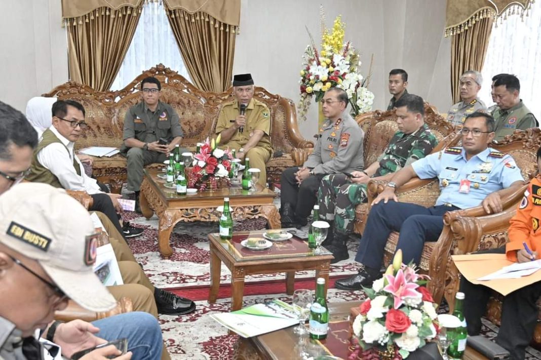 Kepala BNPB Komitmen Dampingi Sumbar Selama Masa Tanggap Darurat