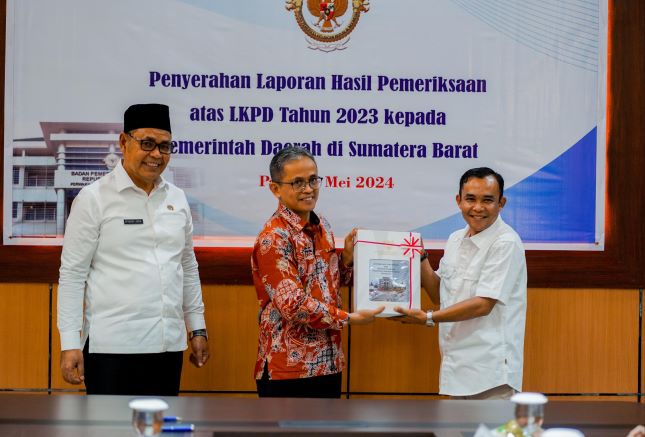 Bupati Solok Terima WTP ke-7 dari BPK RI Perwakilan Prov. Sumbar 1