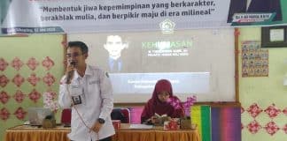 Prahum Kemenag Pasaman Berbagi Ilmu dengan Peserta LKDT MTsN 1 Pasaman