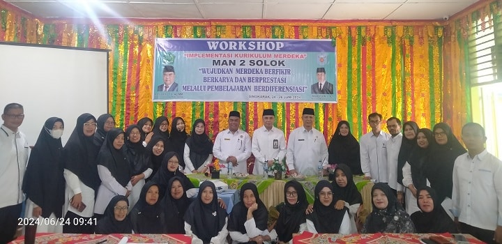 Tingkatkan Kompetensi Guru, MAN 2 Solok Gelar Workshop 1