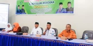Ini Pesan Kabid Penmad Kanwil Kemenag Sumbar pada Guru MTsN 2 Solok